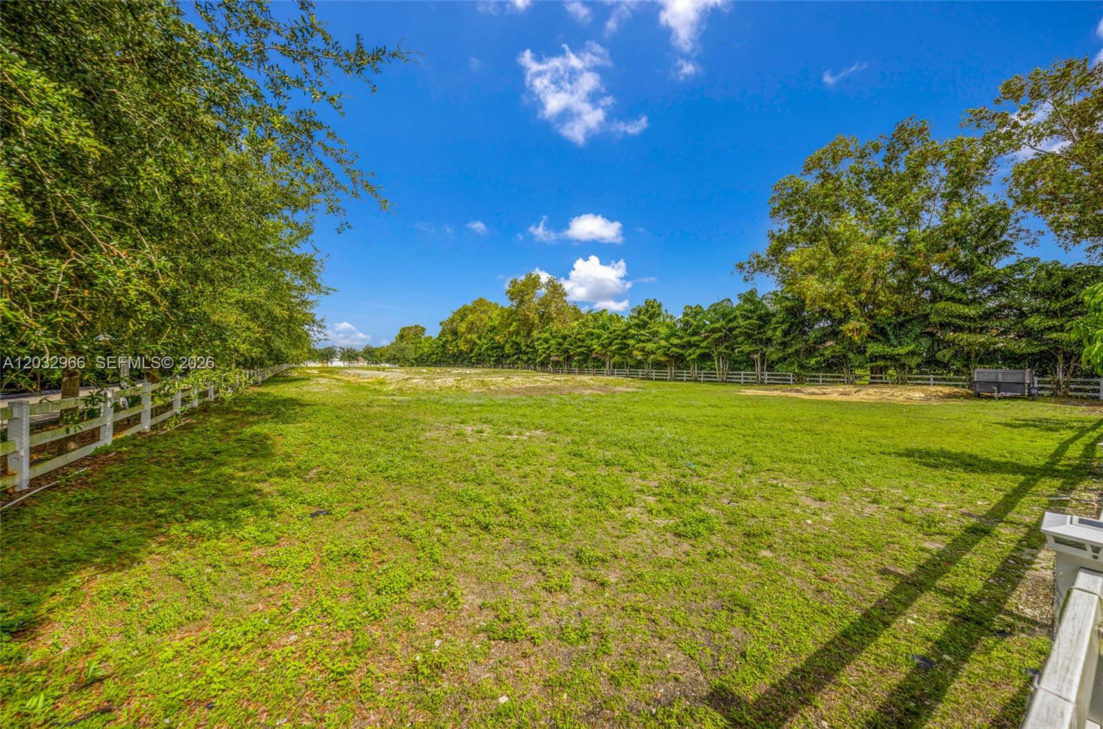 FLA FRUIT LANDS CO SUB NO - Land