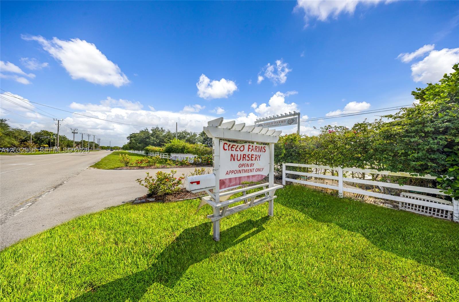 FLA FRUIT LANDS CO SUB NO - Land