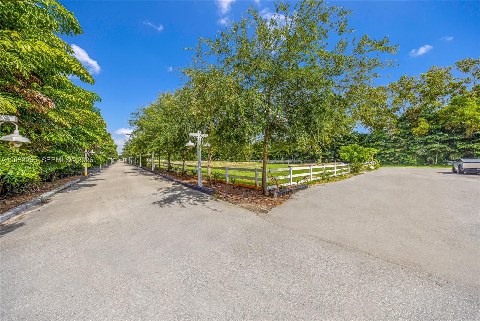FLA FRUIT LANDS CO SUB NO - Land