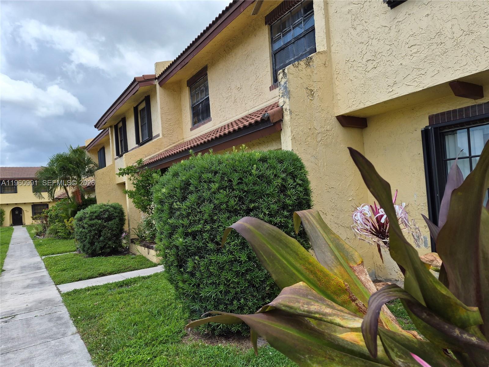 COLONIES TWO CONDO - Residential