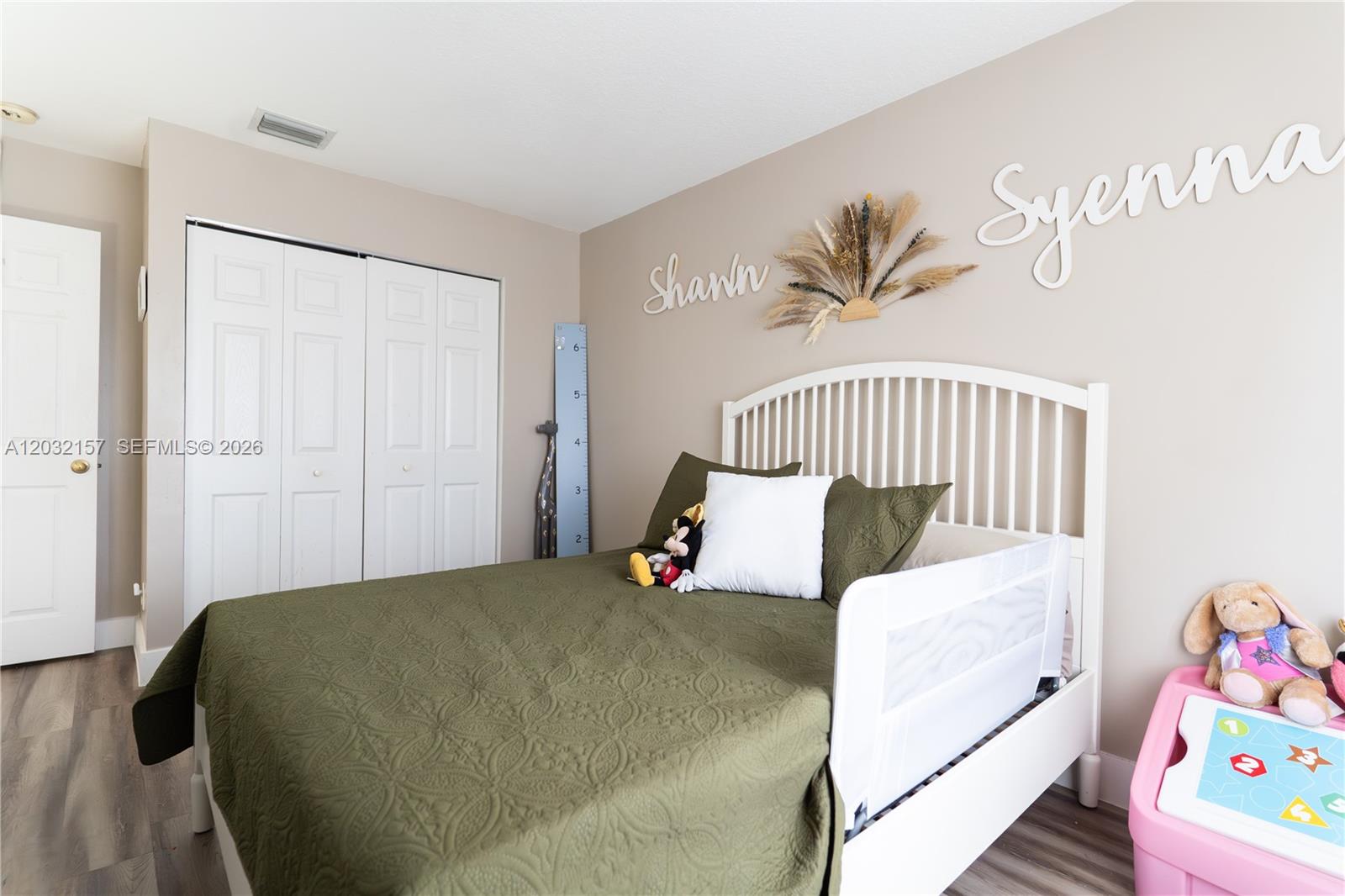 STIRLING MEADOWS - Residential