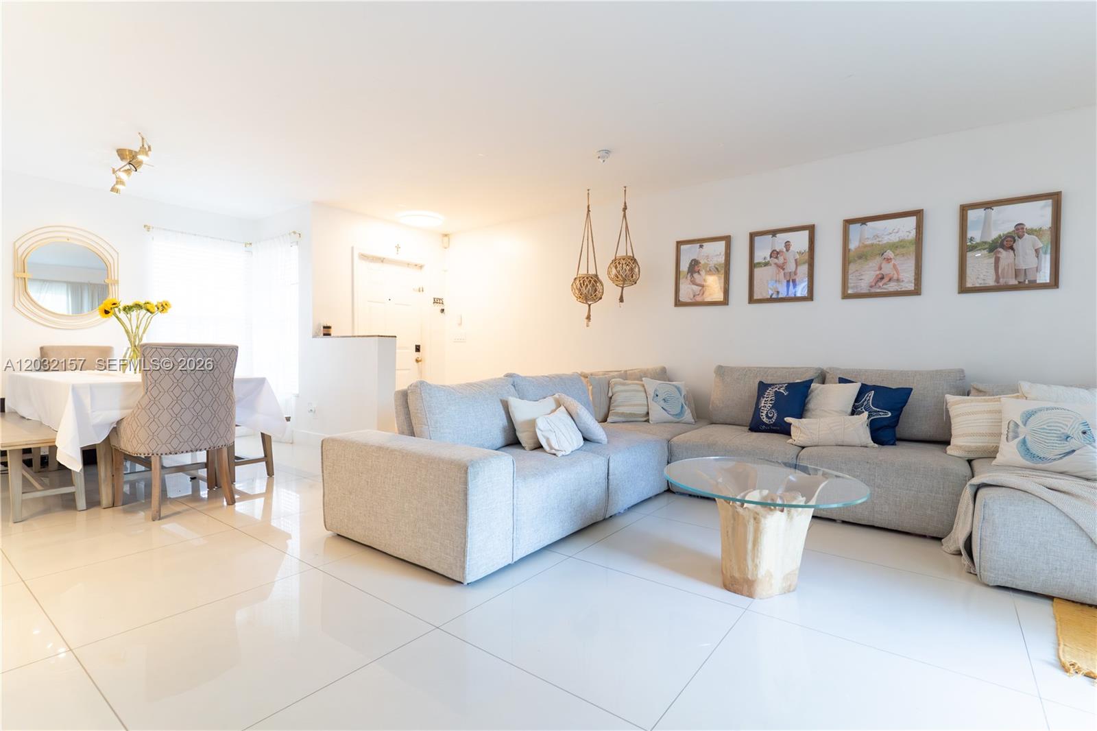 STIRLING MEADOWS - Residential