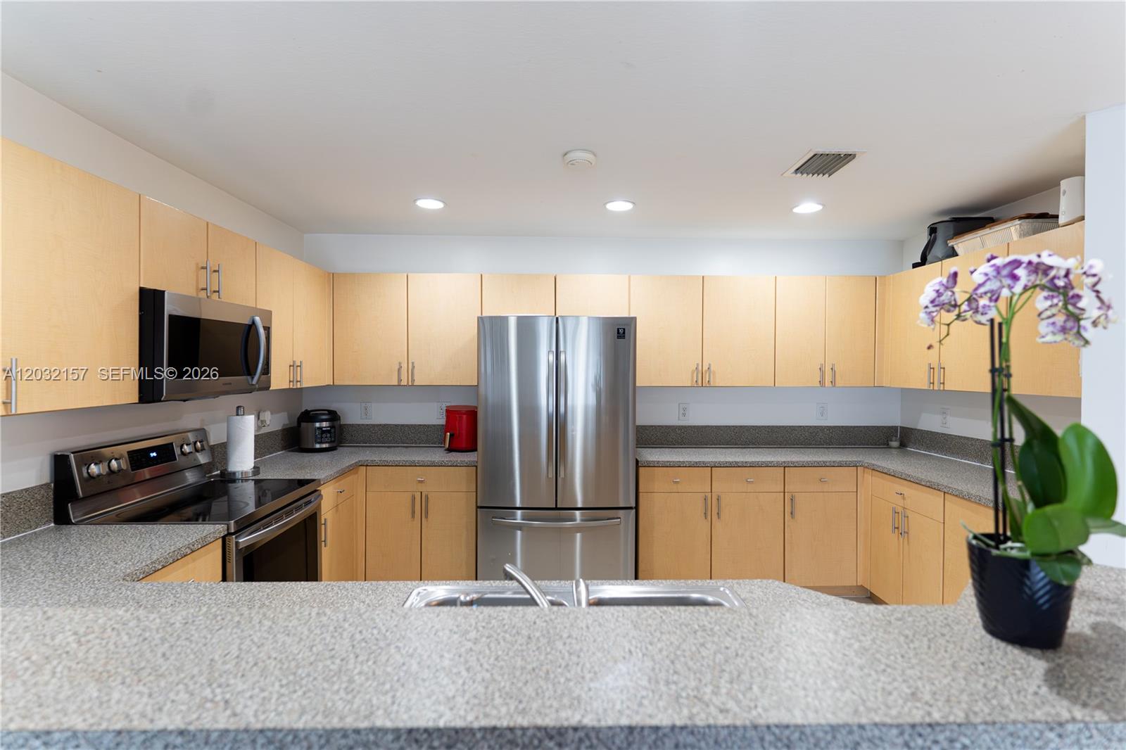 STIRLING MEADOWS - Residential