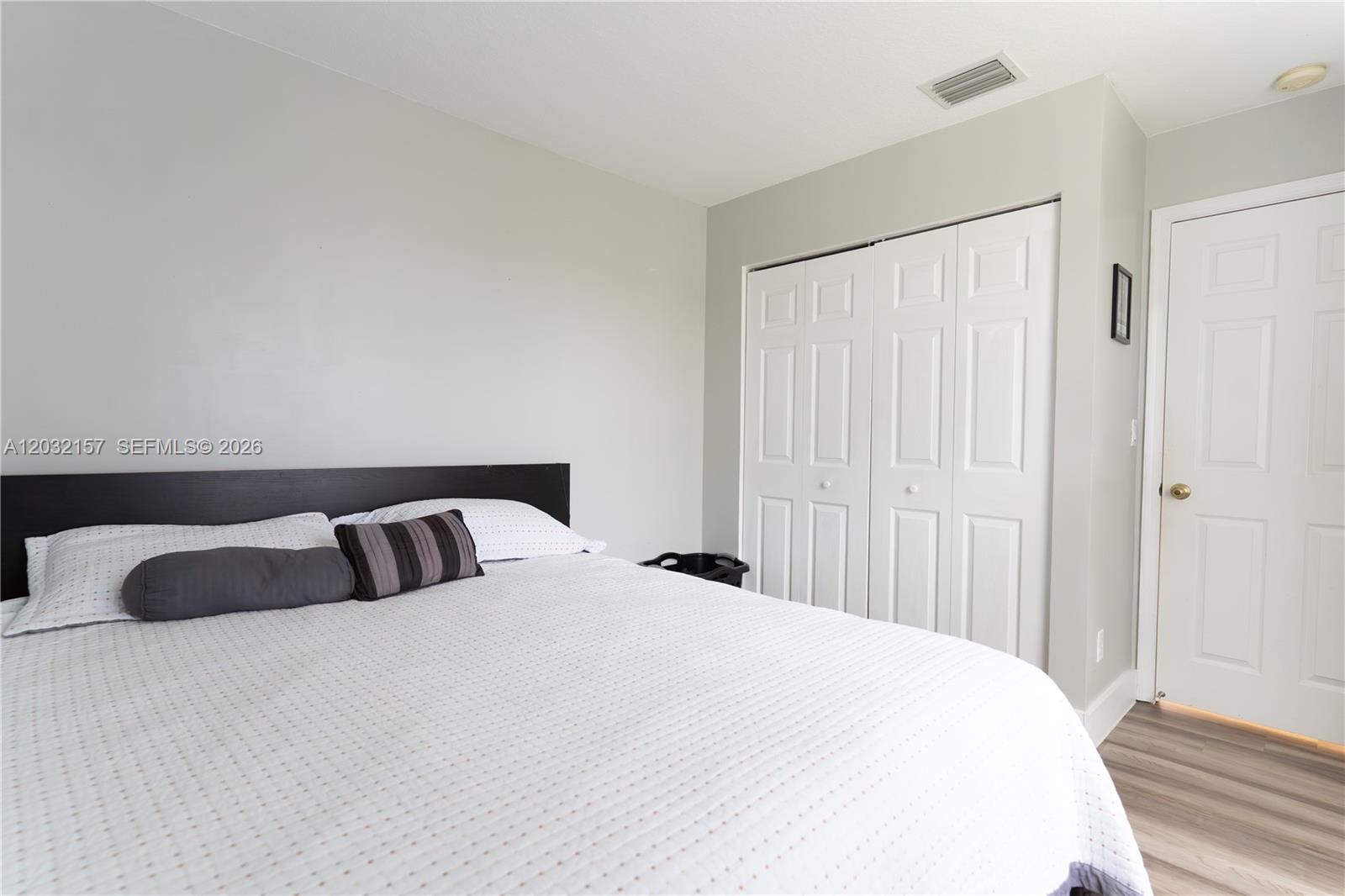 STIRLING MEADOWS - Residential