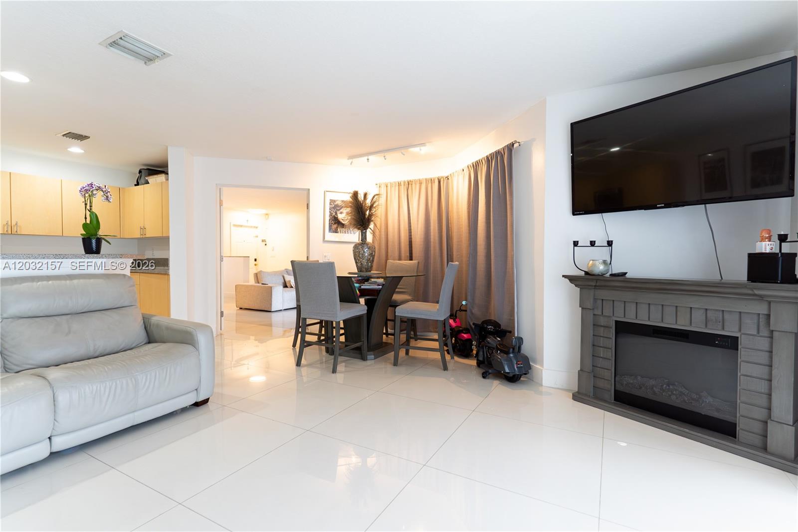 STIRLING MEADOWS - Residential