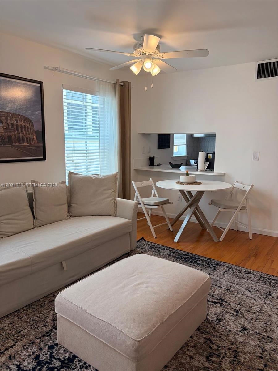 THE HABANA CONDO - Residential