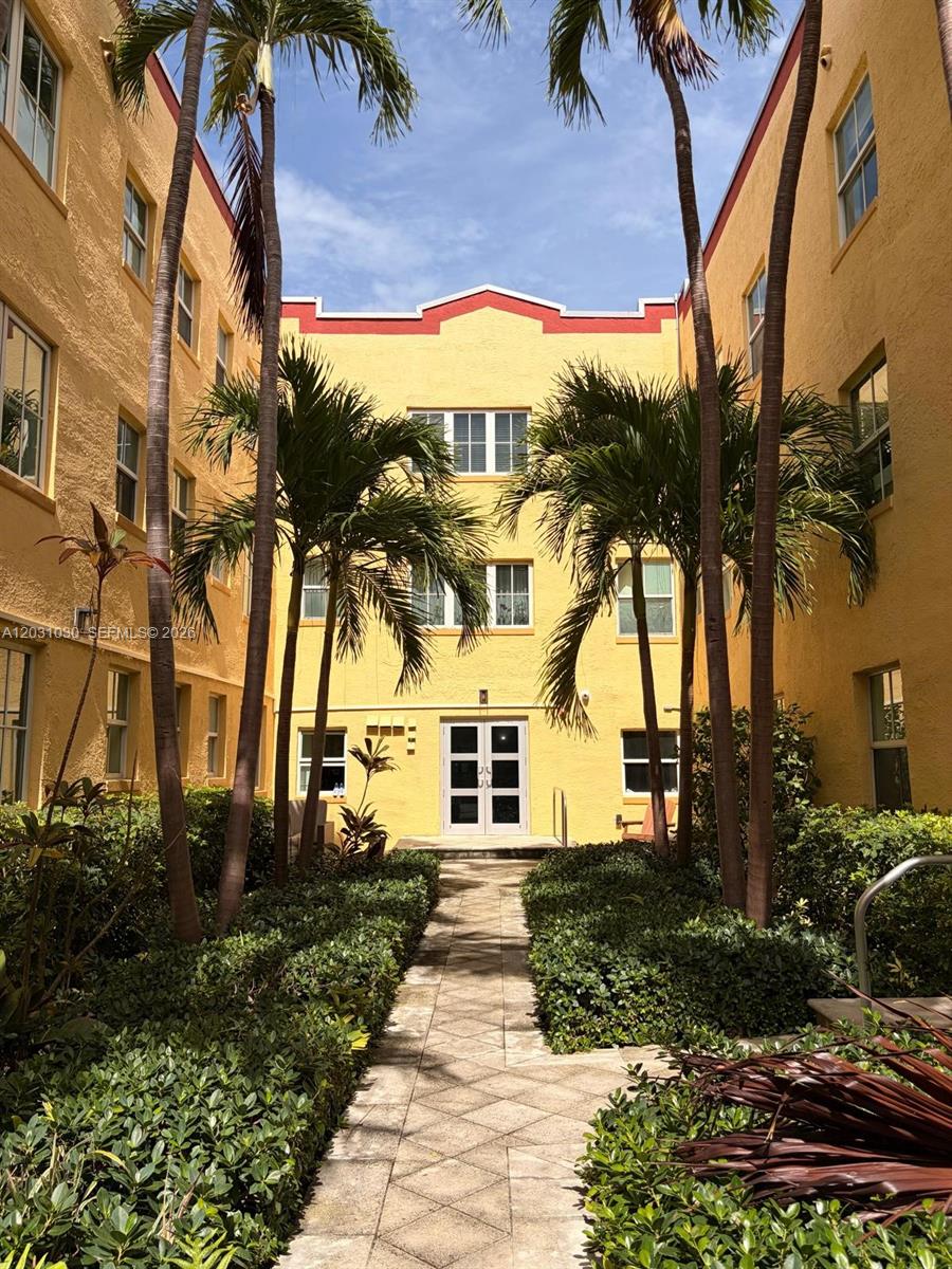 THE HABANA CONDO - Residential