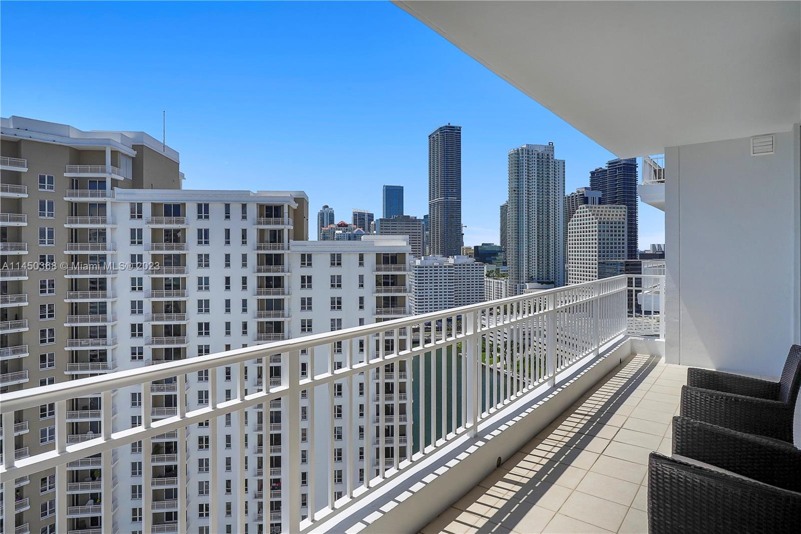 COURTS BRICKELL KEY CONDO - Residential Lease