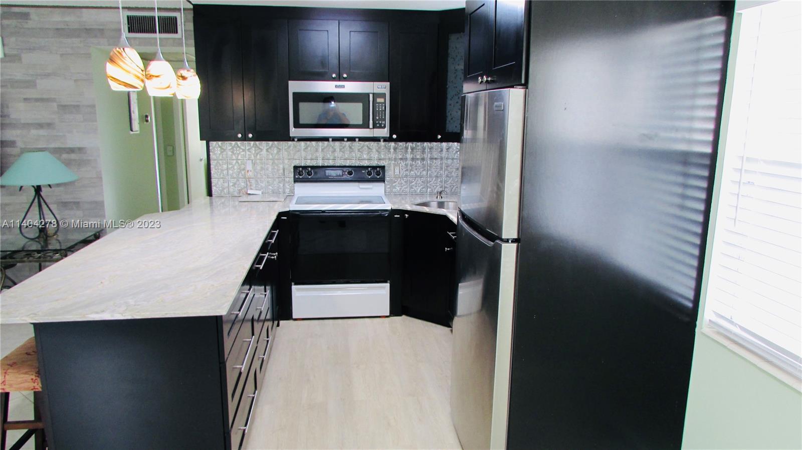 NEWPORT O CONDO - Residential Lease