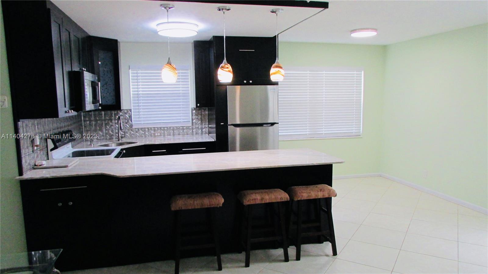 NEWPORT O CONDO - Residential Lease