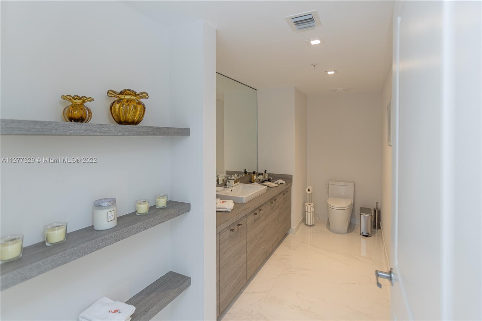 400 SUNNY ISLES CONDO WES - Residential