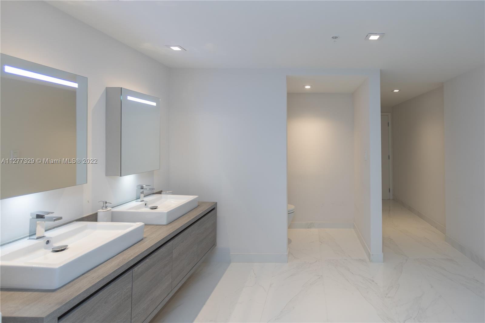 400 SUNNY ISLES CONDO WES - Residential
