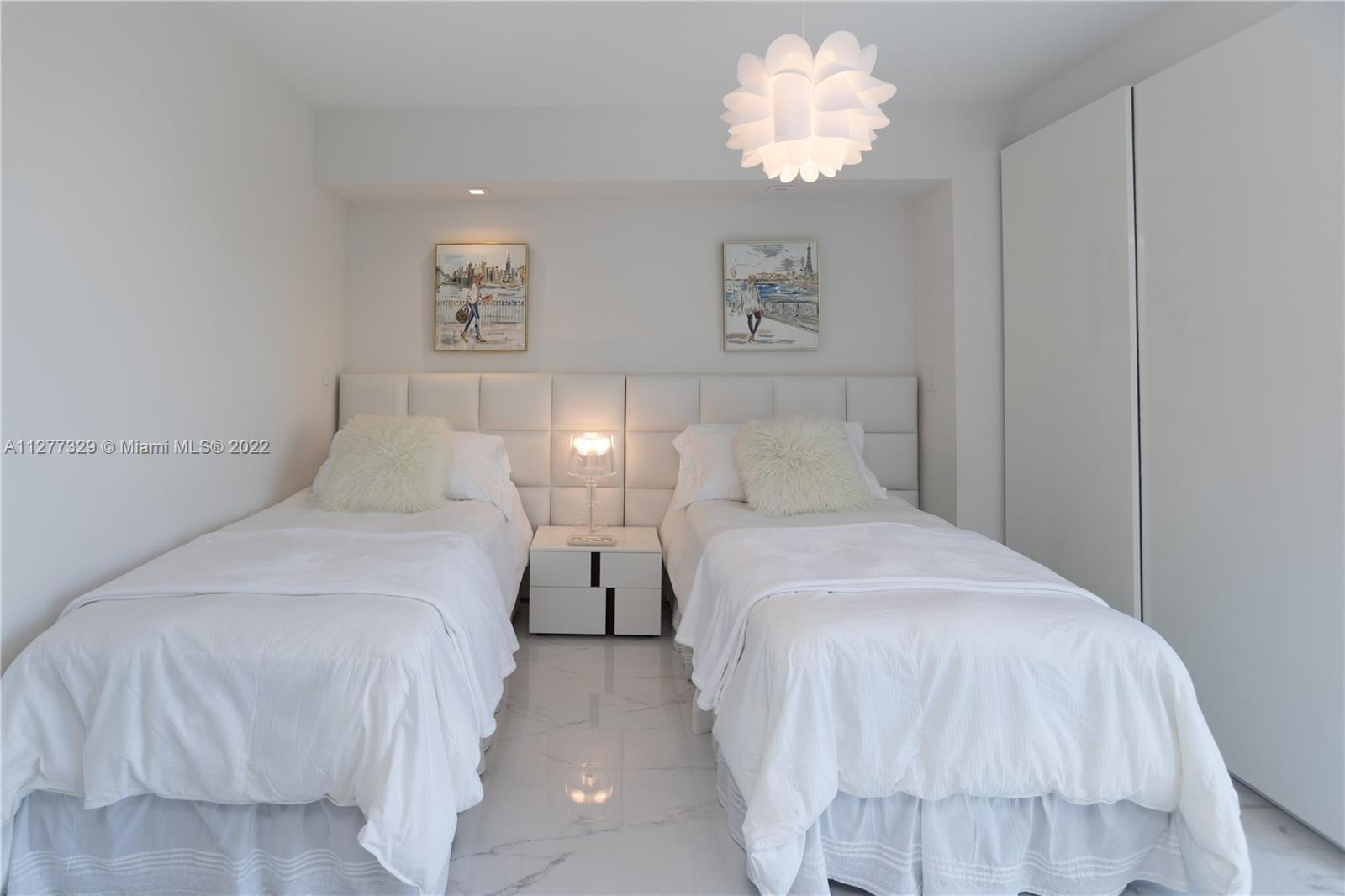 400 SUNNY ISLES CONDO WES - Residential