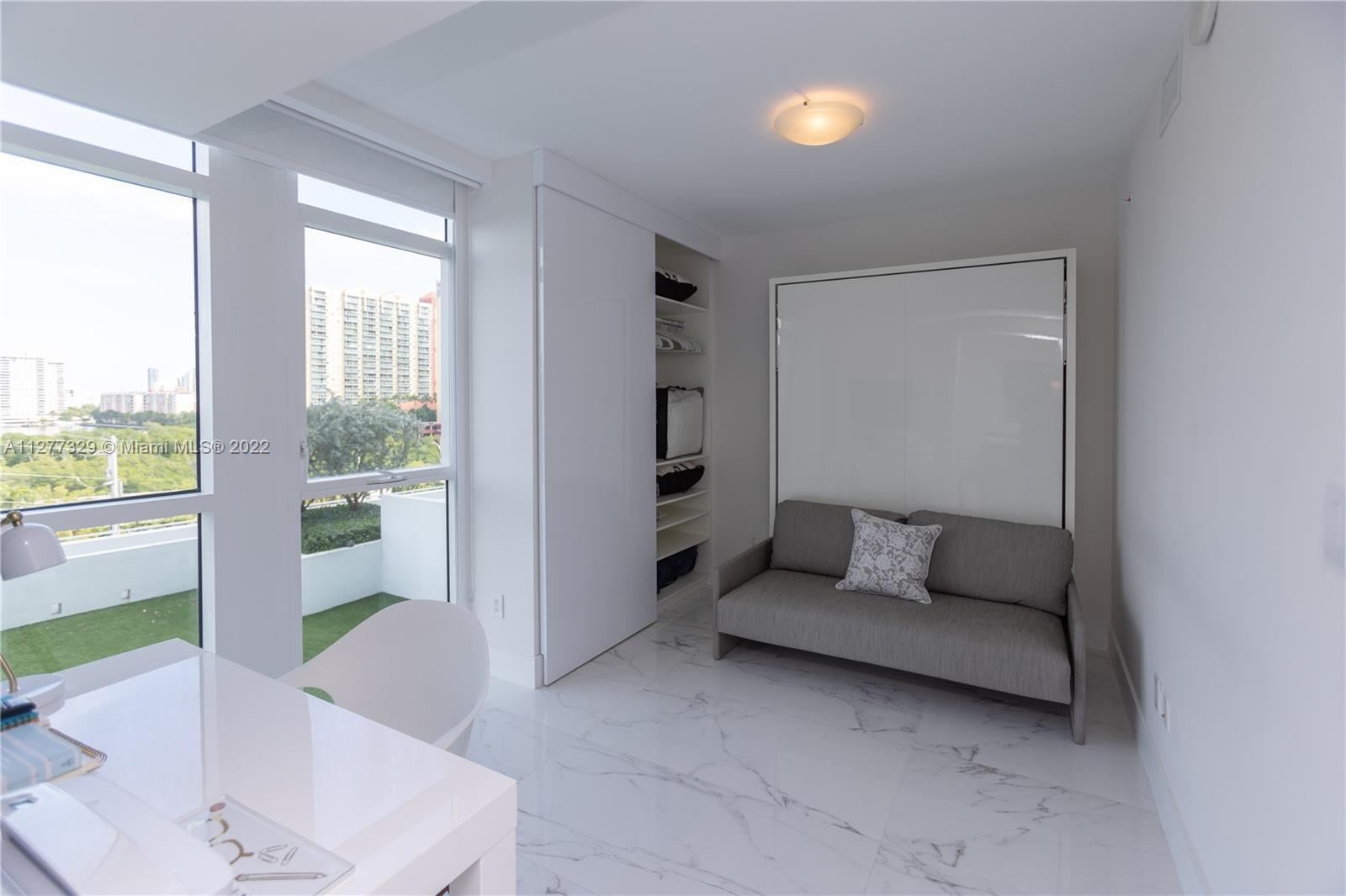 400 SUNNY ISLES CONDO WES - Residential