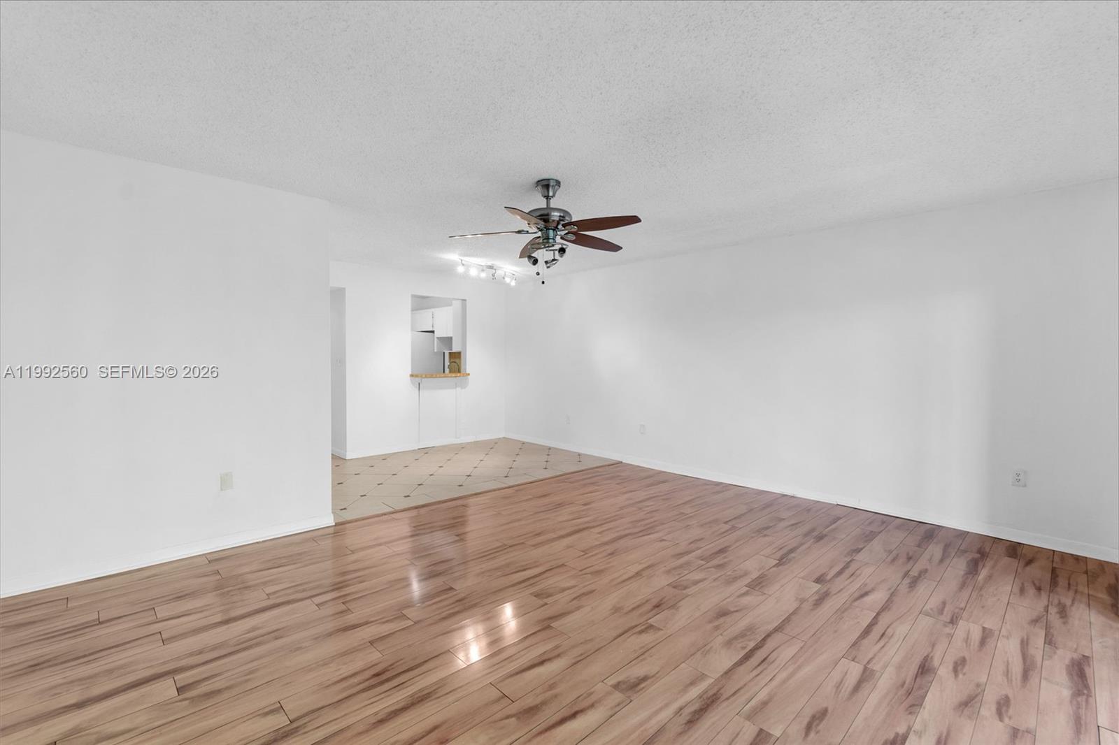 MANARANDA VILLAGE CONDO - Residential