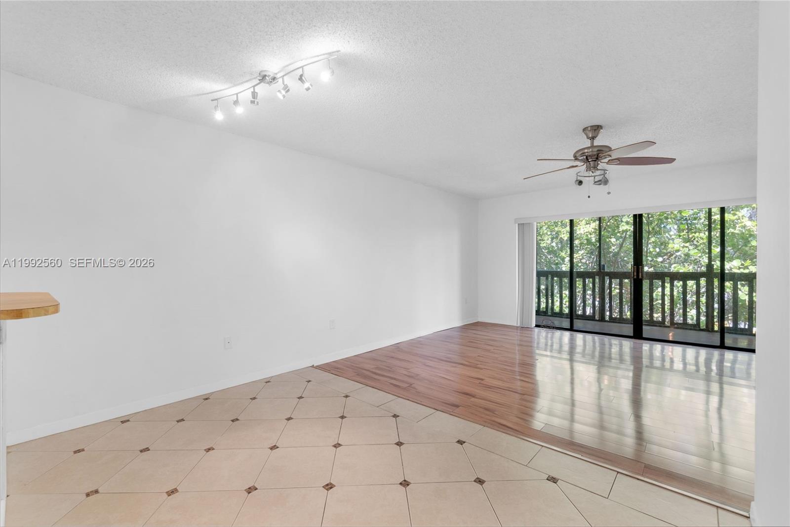 MANARANDA VILLAGE CONDO - Residential