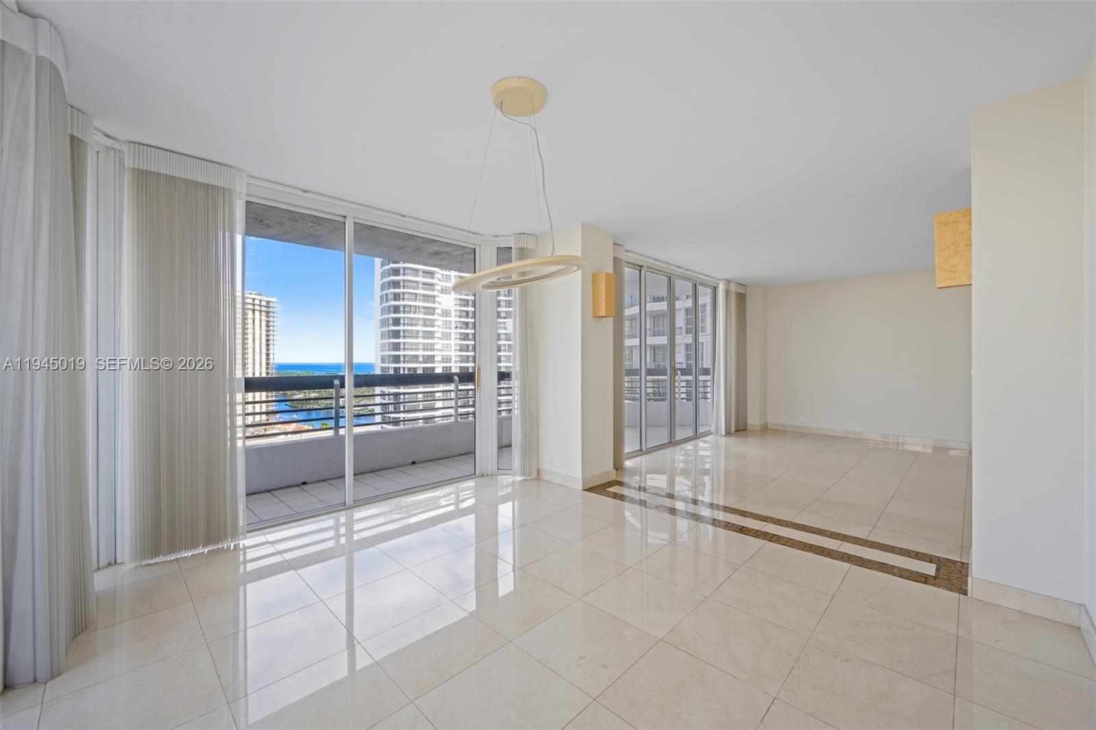 MYSTIC POINTE CONDO NO TH - Residential