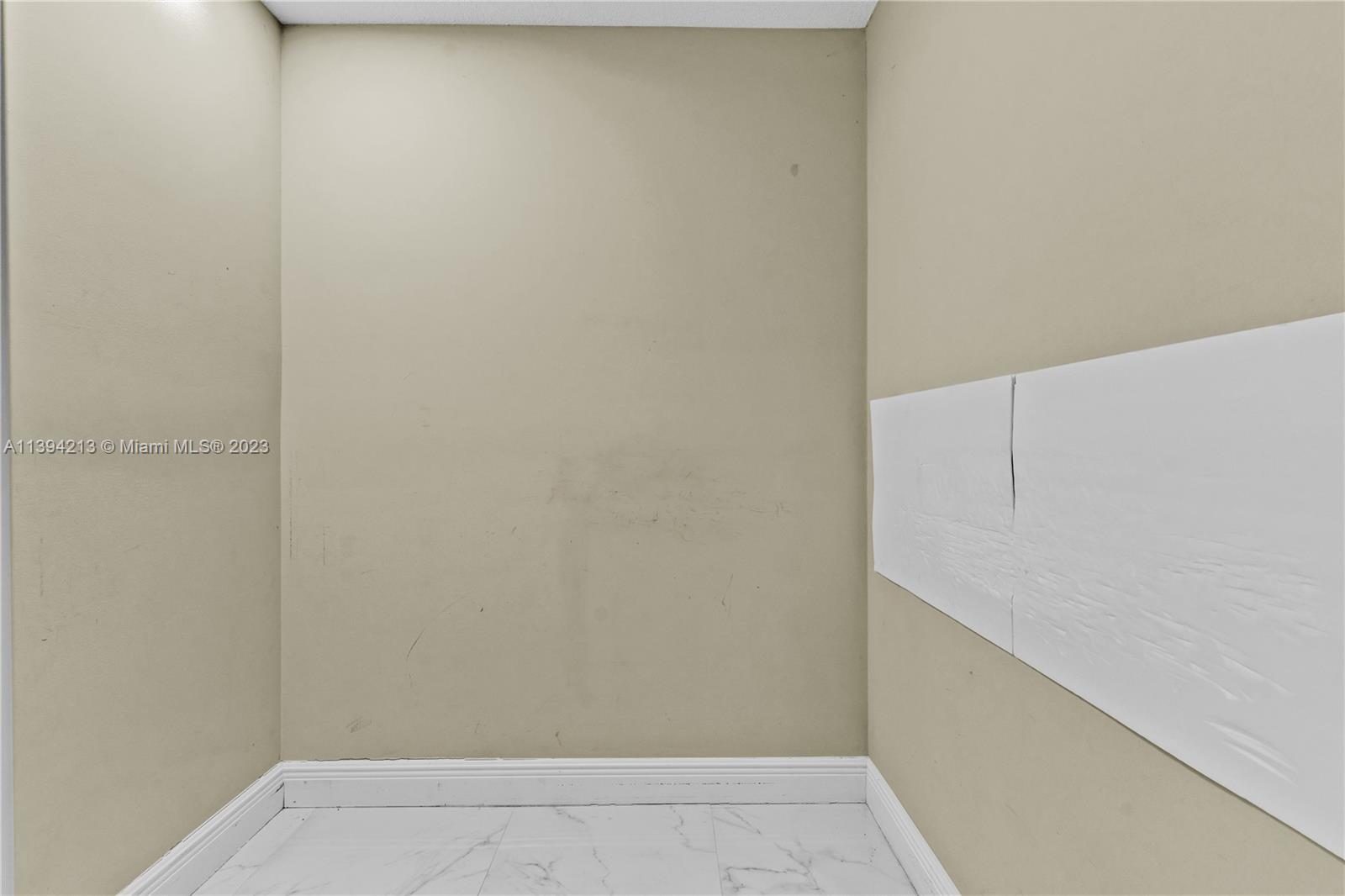 COVE CONDO PHASE II, THE - Residential
