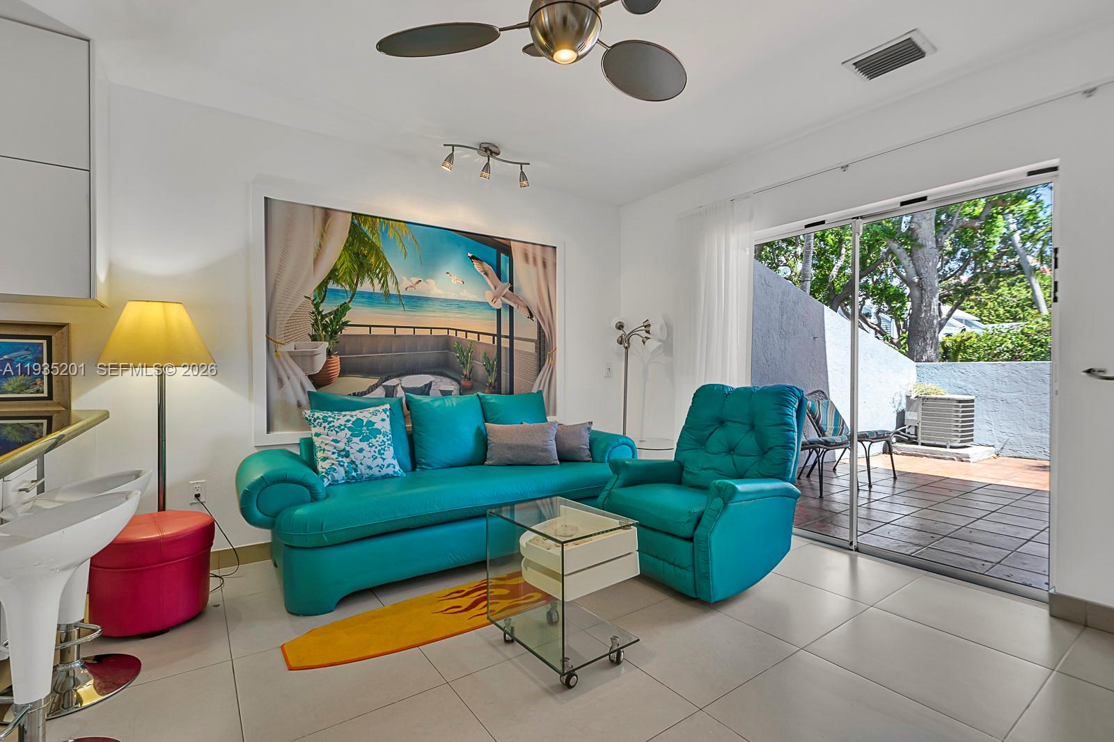 LE PHARE KEY BISCAYNE CON - Residential