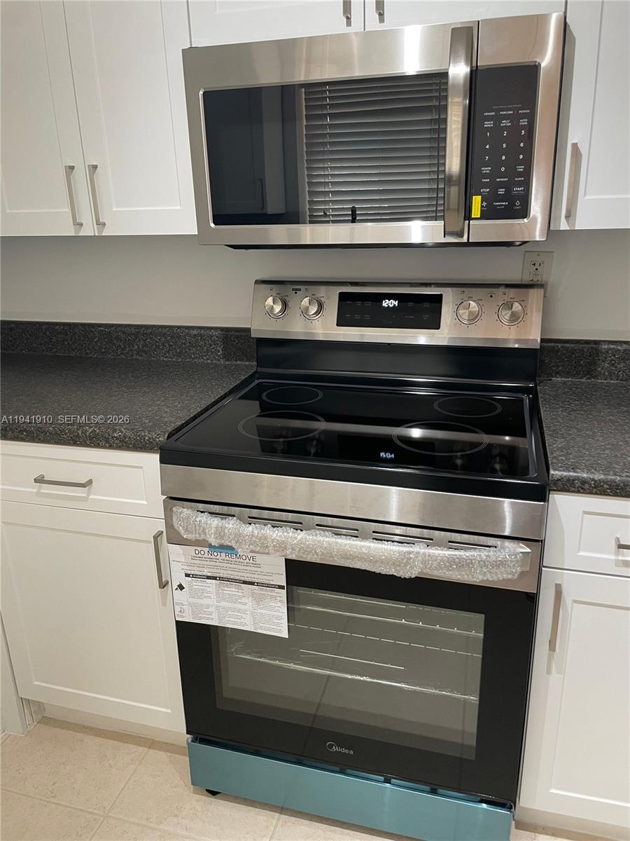WELLEBY TOWNHOME 1 CONDO - Residential