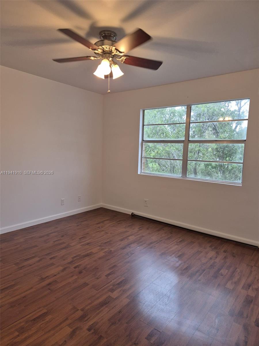 WELLEBY TOWNHOME 1 CONDO - Residential