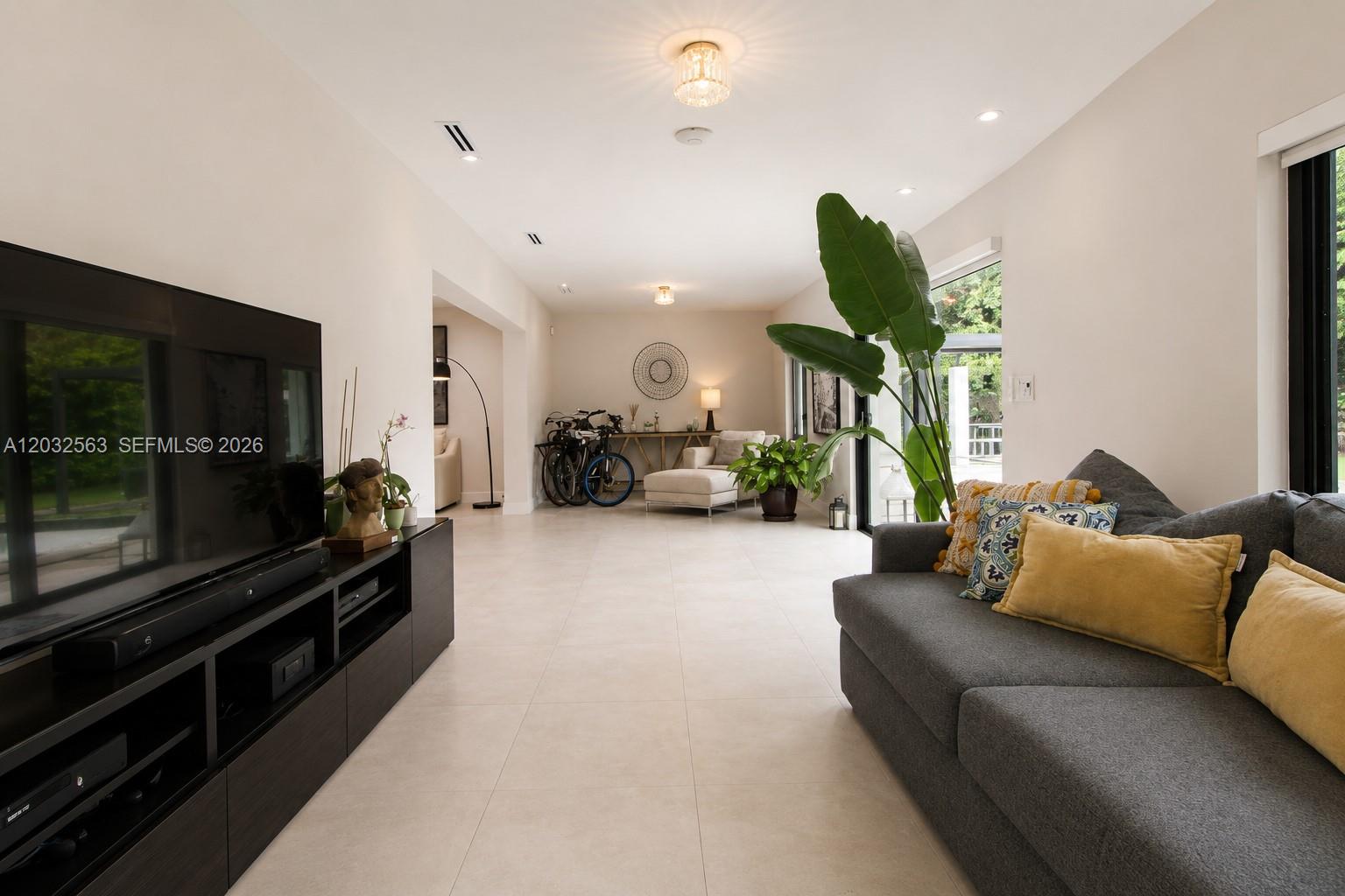 PINEWOOD ESTATES FIRST AD - Residential