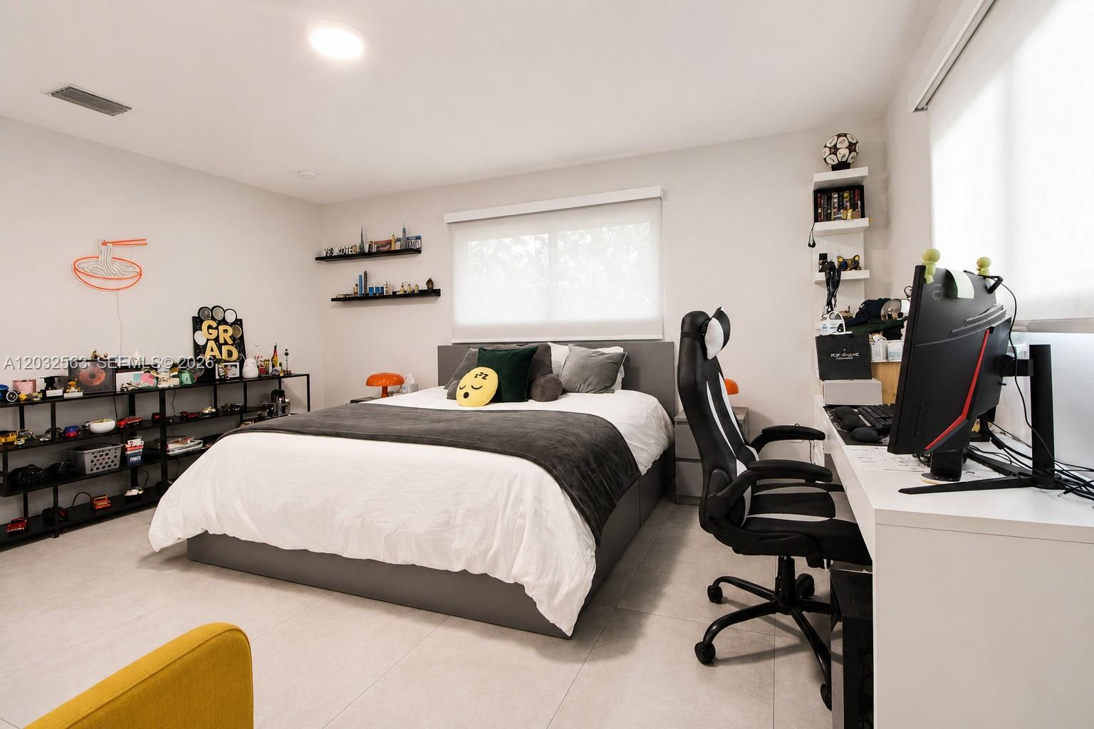 PINEWOOD ESTATES FIRST AD - Residential