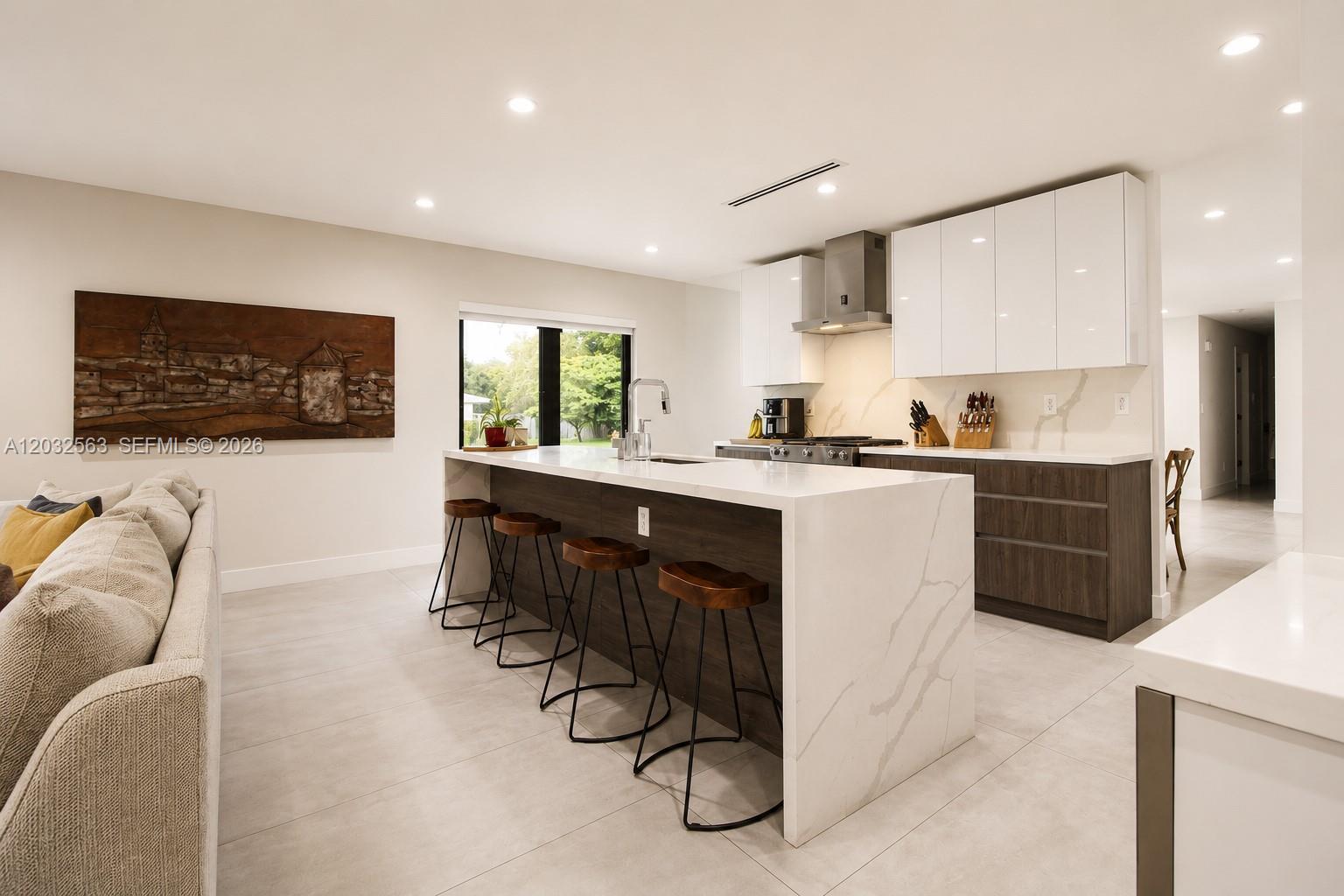 PINEWOOD ESTATES FIRST AD - Residential