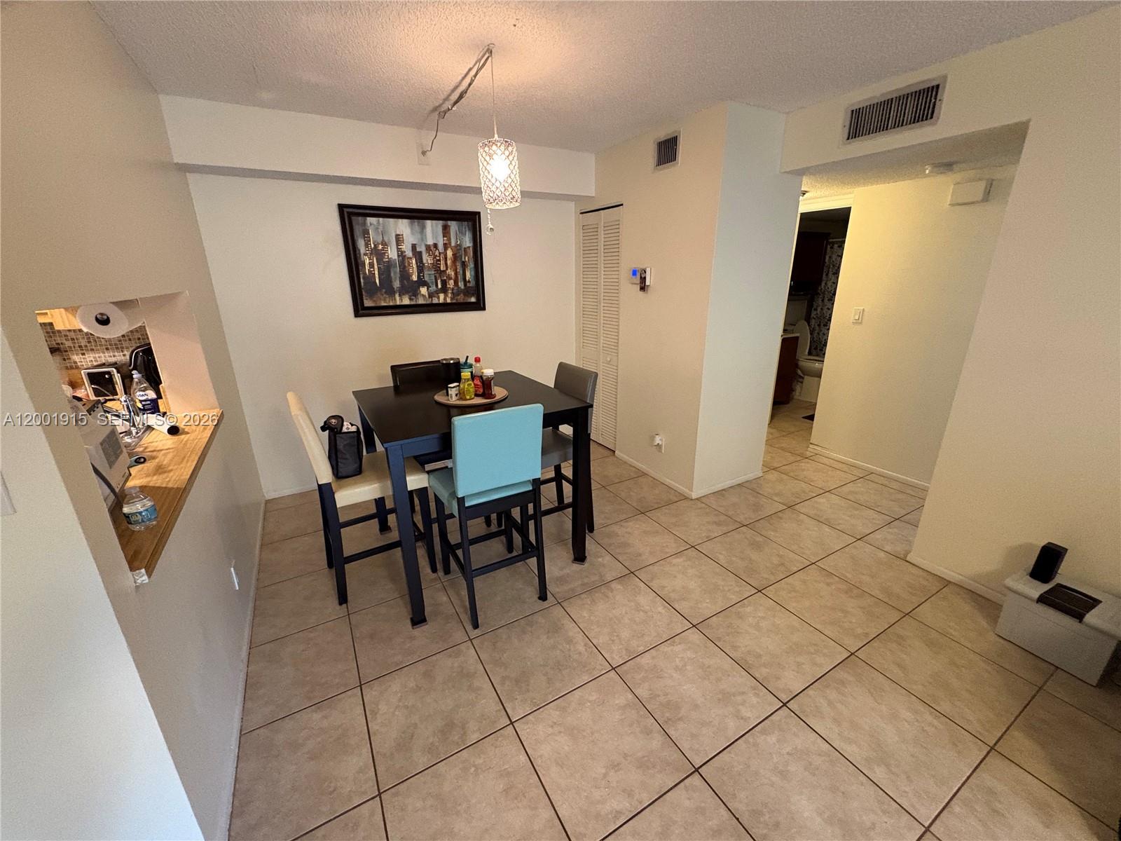 LAKES OF OAKLAND FOREST C - Residential