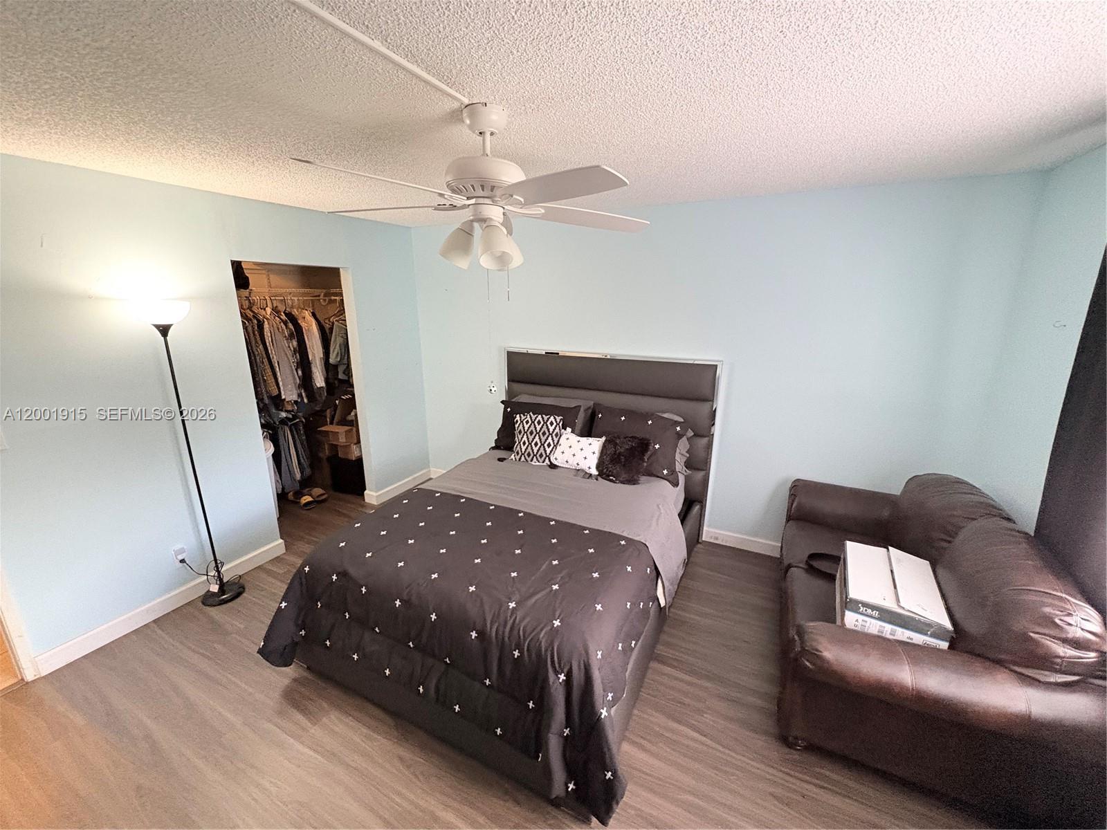 LAKES OF OAKLAND FOREST C - Residential