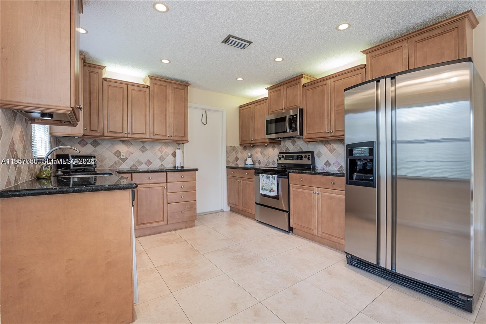 BONAVENTURE LAKES ADD 2 - Residential Lease