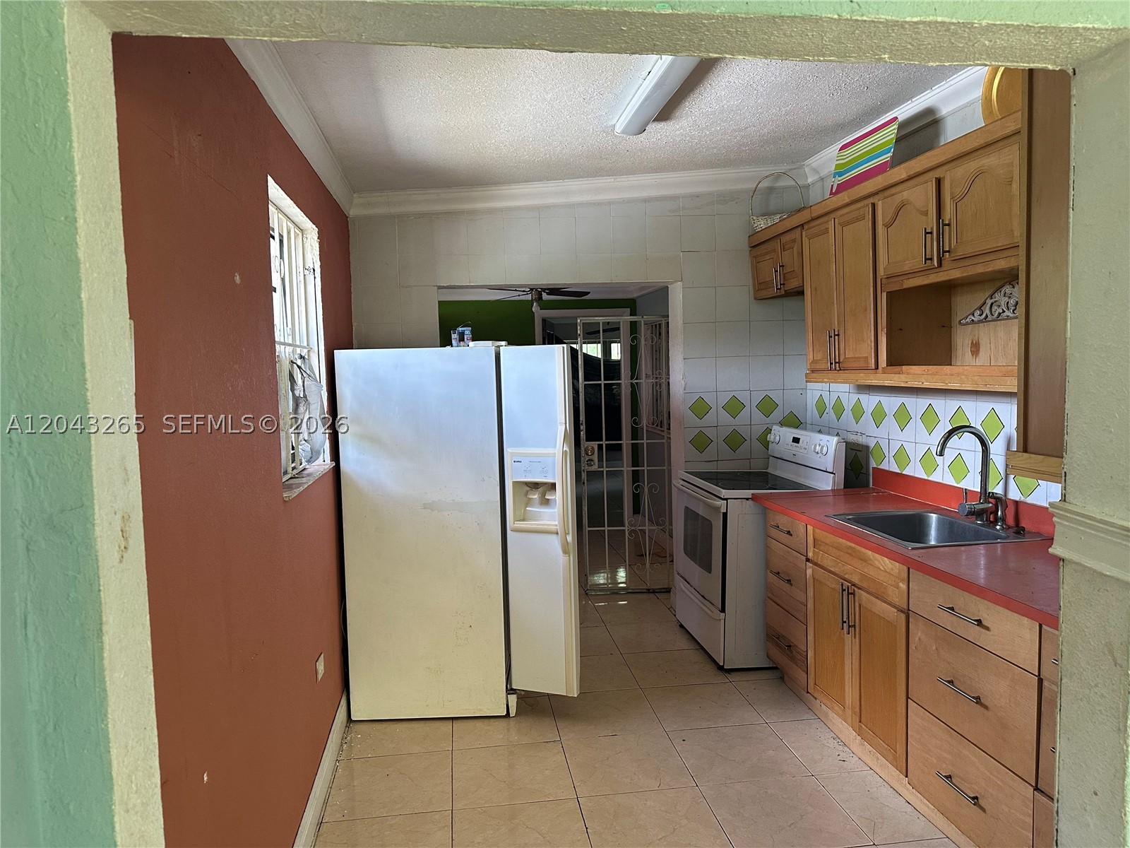 RIVERA MANOR - Residential