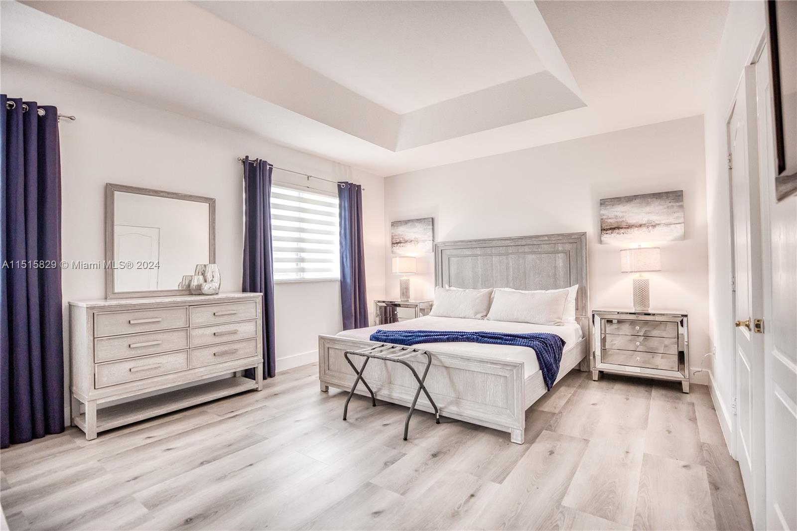 KENDALL COUNTRY ESTATES - Residential Lease