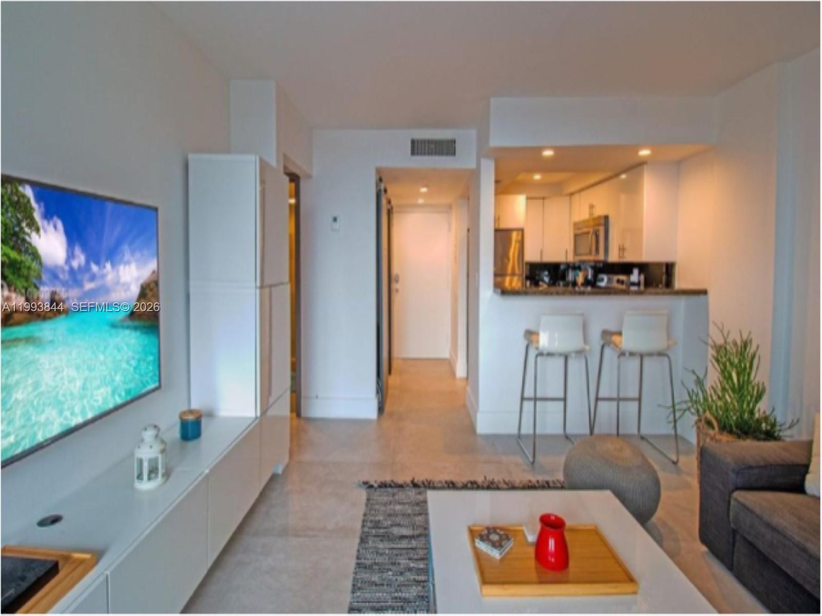 MIRADOR 1035 CONDO - Residential