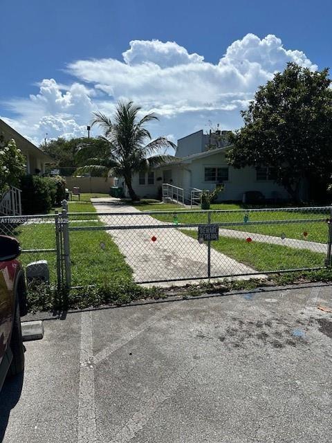good opportunity to own a nice duplex in a great location! the structure is frame! There are no appointments other than a drive by. Please do not disturb the tenants. Both tenants have been there for many years and off hand the owner does not know exactly what he gets for the units but he knows it is extremely low.
With a contract the owner will set up a showing to a prospective buyer.