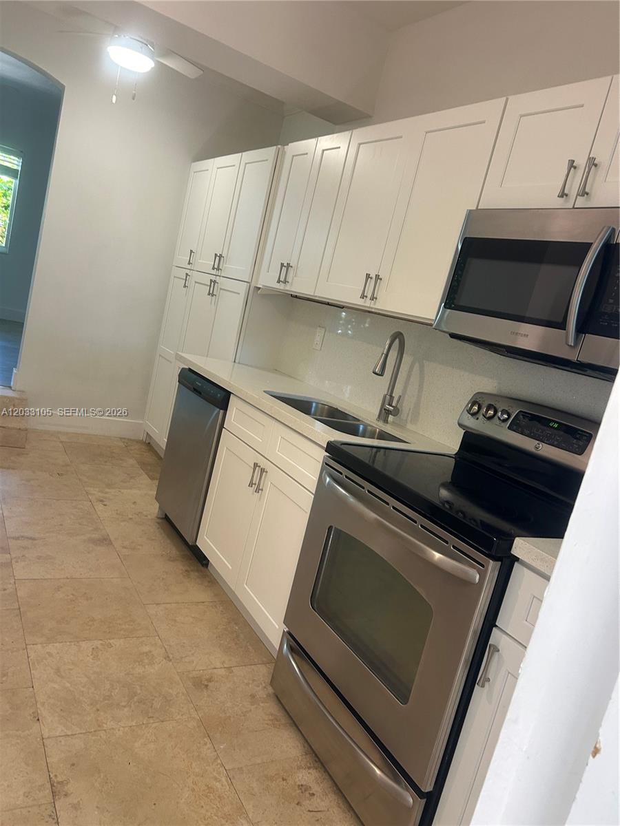 HAYNSWORTH BEACH SUB - Residential Lease