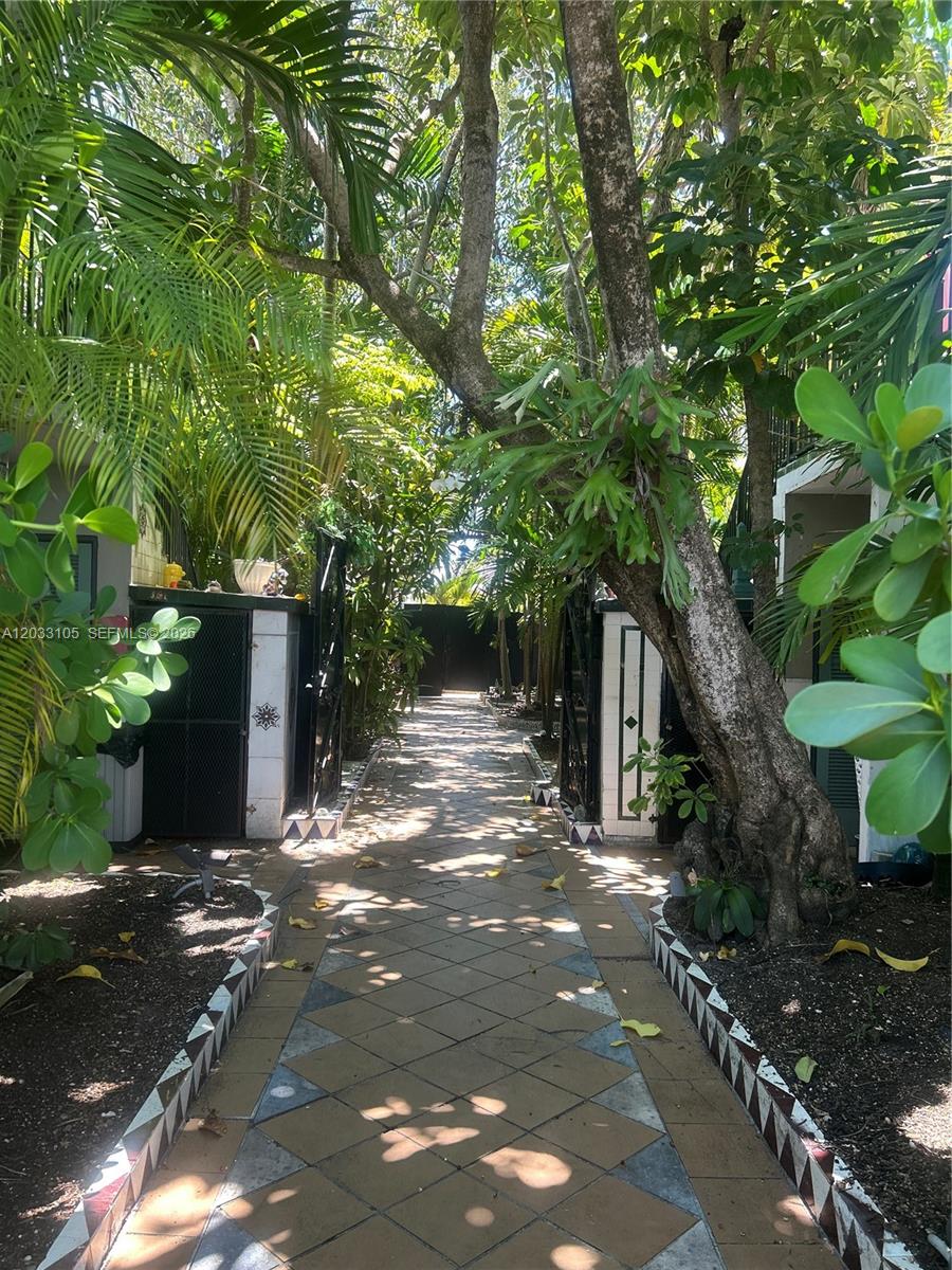 HAYNSWORTH BEACH SUB - Residential Lease