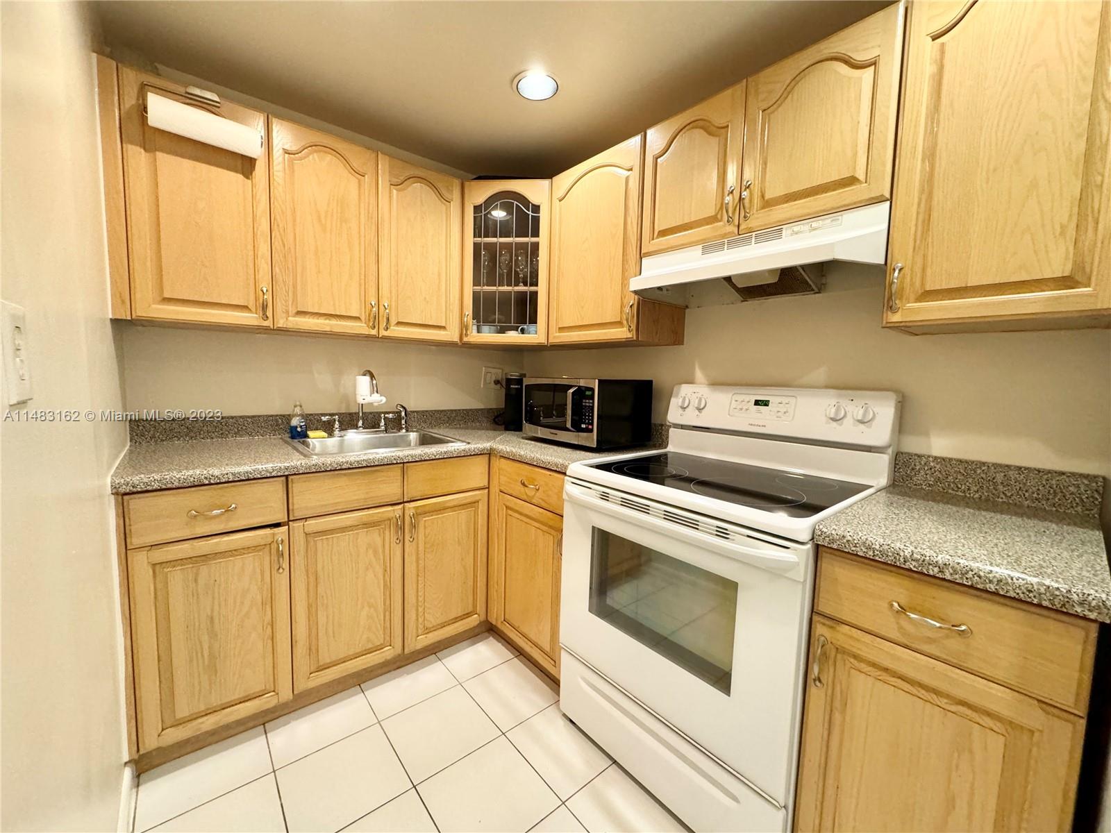 LEISURE BEACH CONDO - Residential Lease
