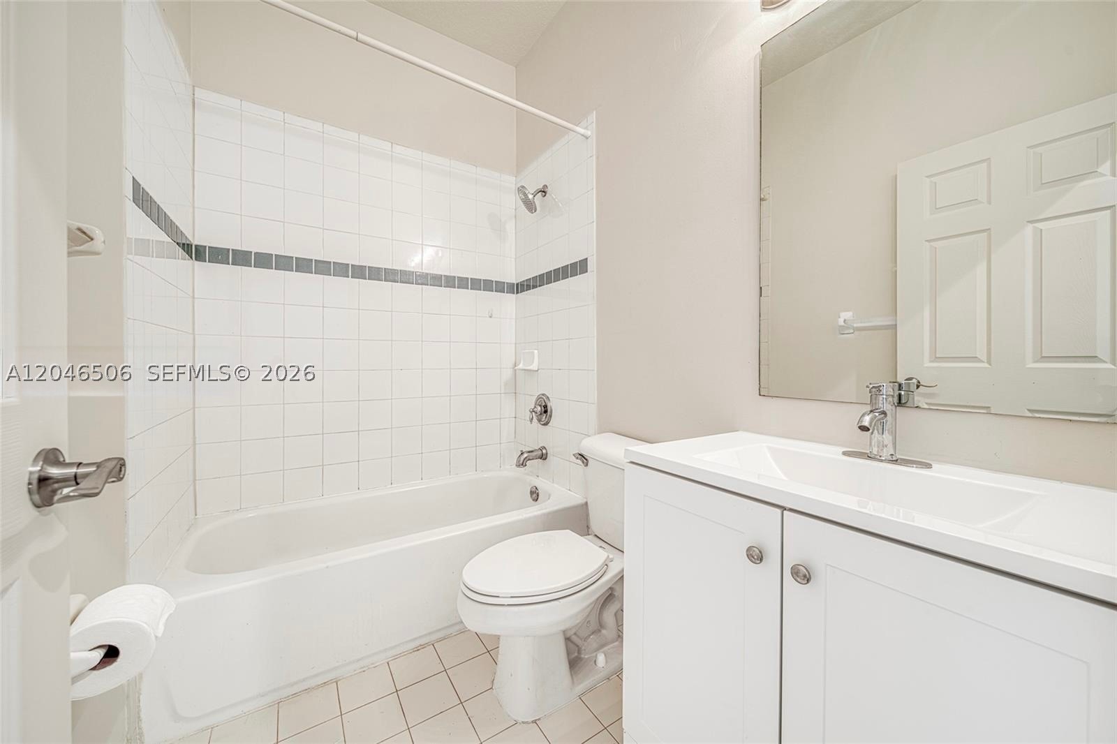 LAS TERRAZAS AT VIZCAYA C - Residential