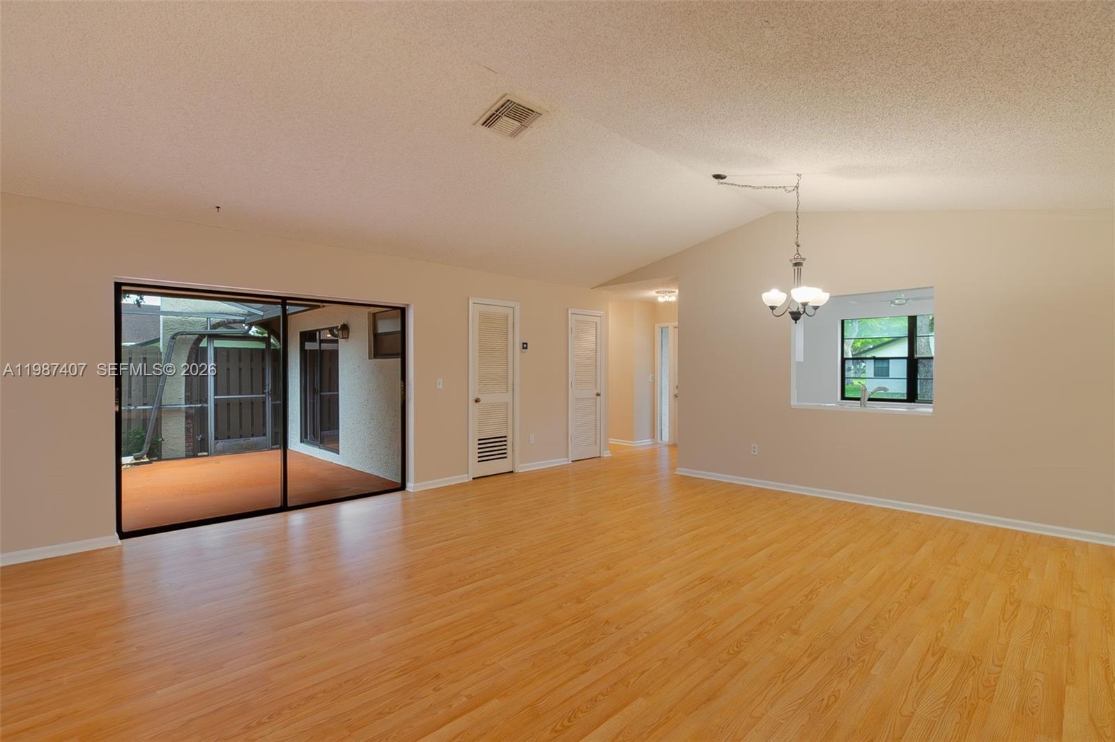 SANDALFOOT COVE SEC 10 - Residential