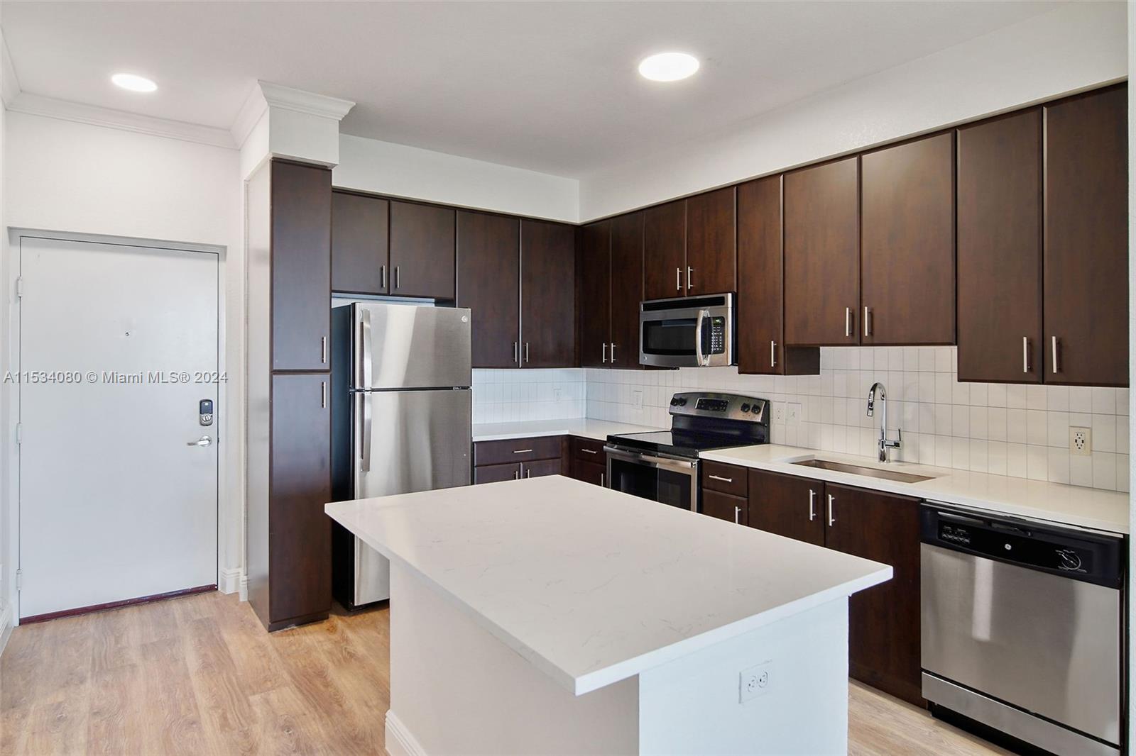 City Center on 7th - Residential Lease