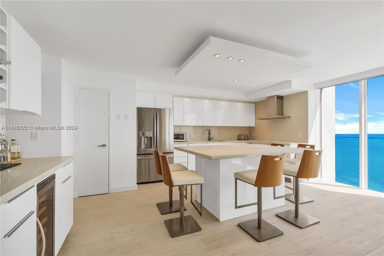 CASA DEL MAR CONDO - Residential Lease