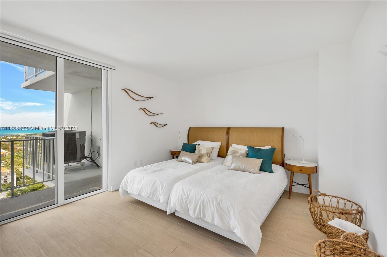 CASA DEL MAR CONDO - Residential Lease