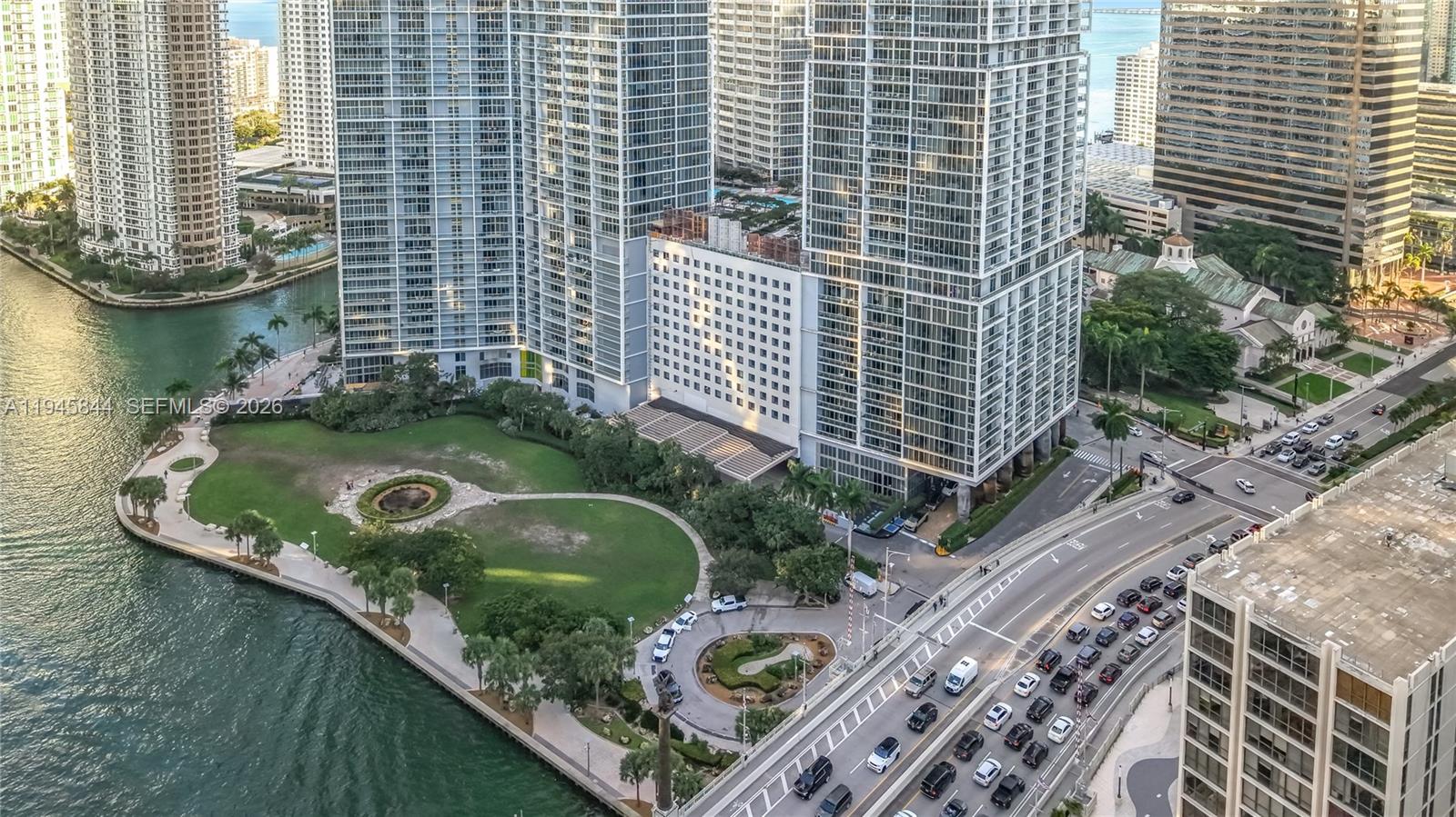ICONBRICKELL CONDO NO 1 - Residential