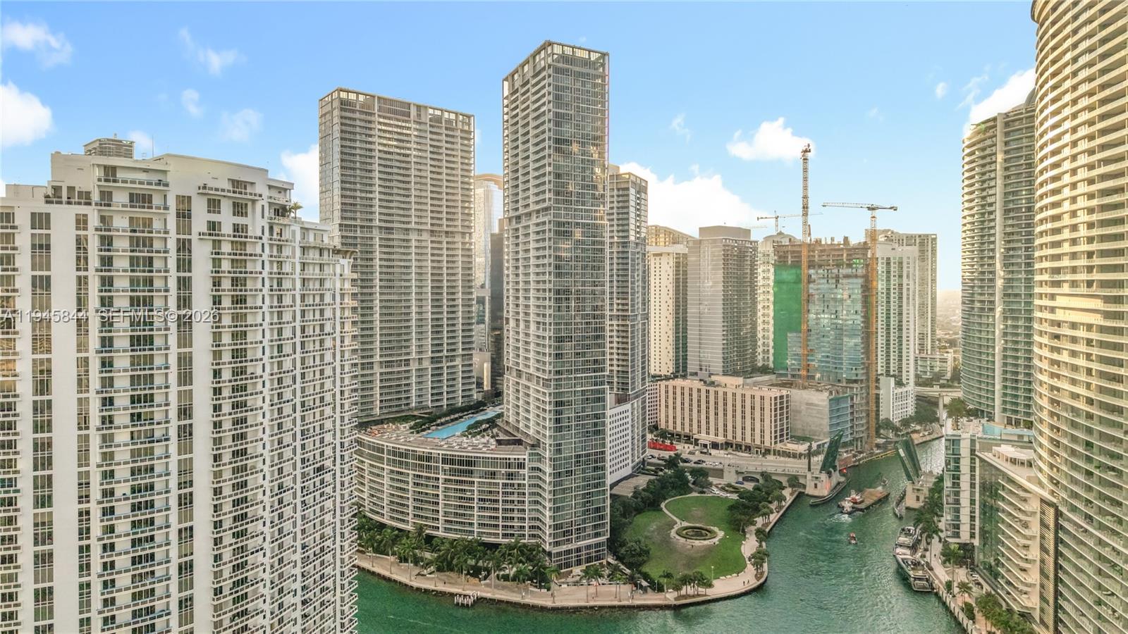 ICONBRICKELL CONDO NO 1 - Residential