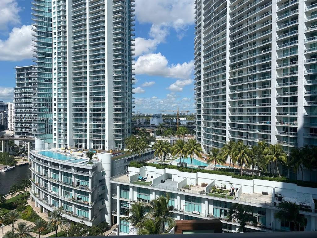 WIND CONDO - Residential Lease