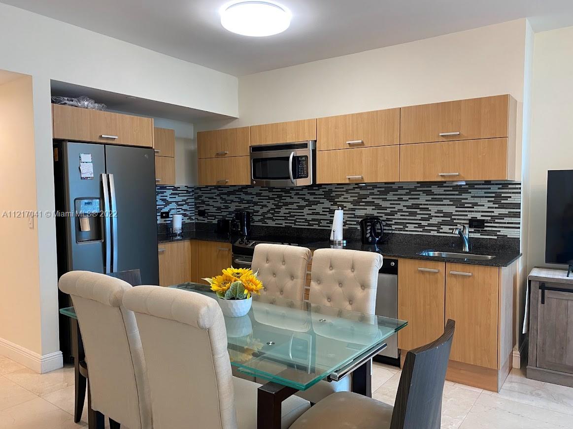 WIND CONDO - Residential Lease