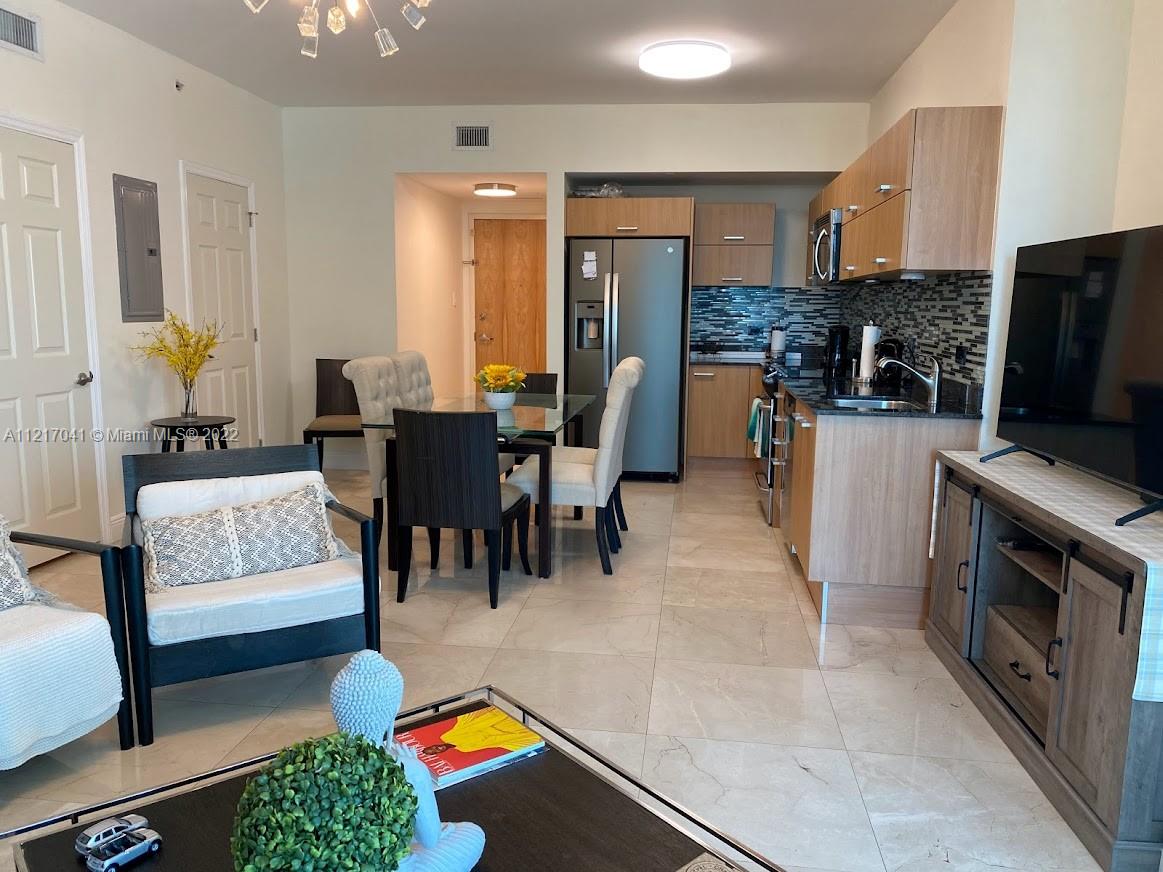 WIND CONDO - Residential Lease