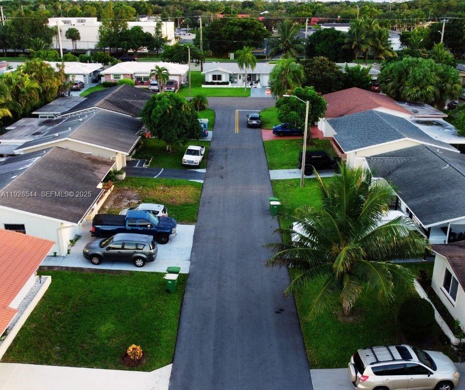 MAINLANDS OF TAMARAC LAKE - Residential