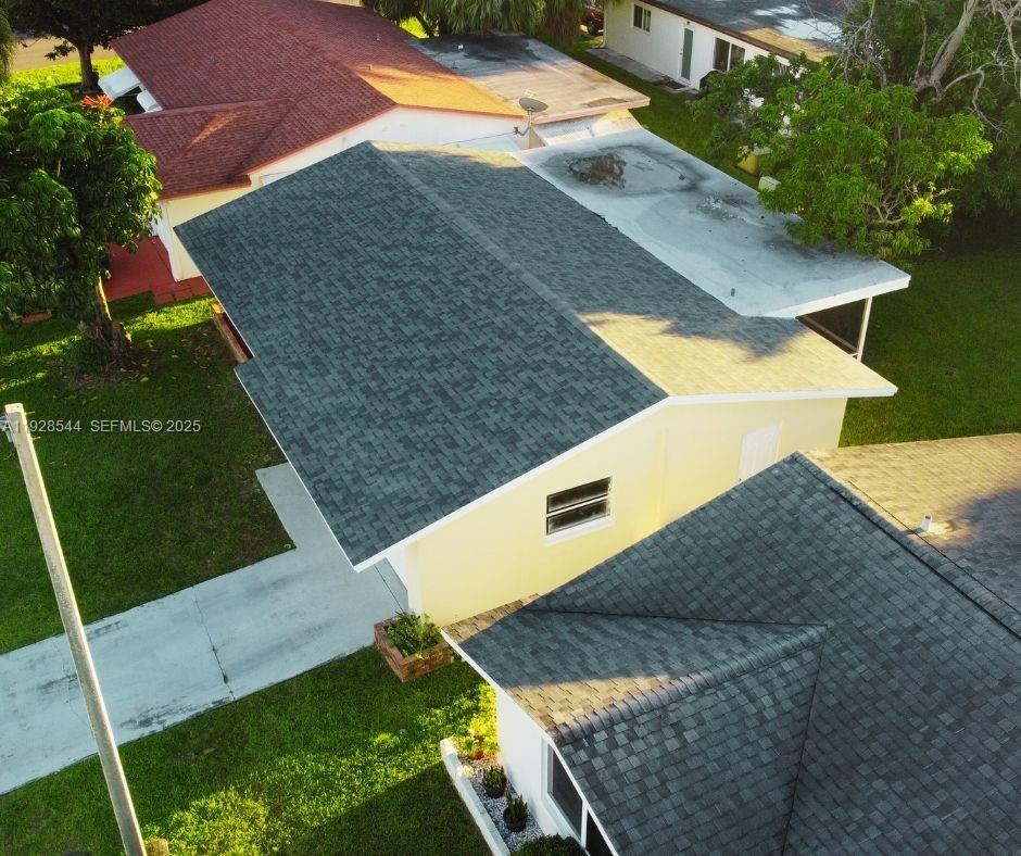 MAINLANDS OF TAMARAC LAKE - Residential